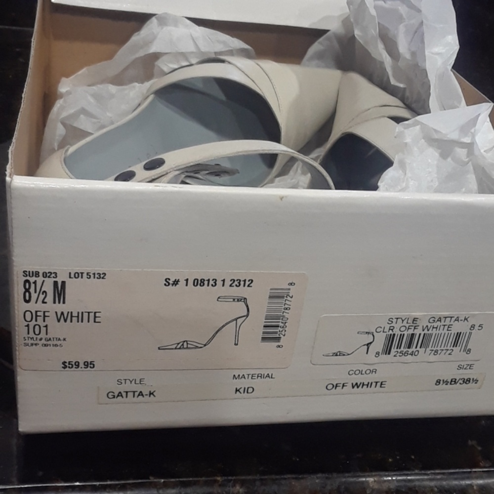 Parallel shoes size 8.5